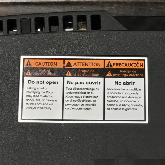 Xbox Original - Picture 8 of 12